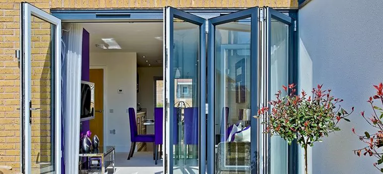 Bifold Door Repairs Near Me in Maitland, FL
