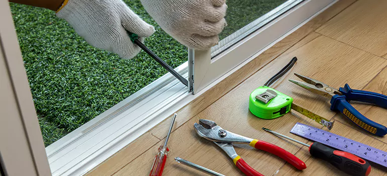 Window Hinge Repair in Maitland, FL